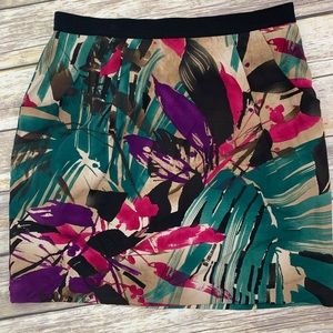 ANN TAYLOR- Woman's Lightweight skirt